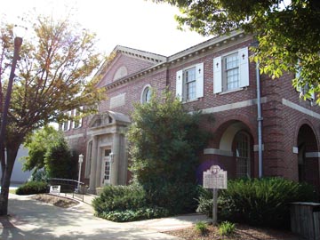 Kingsport Public Library & Archives