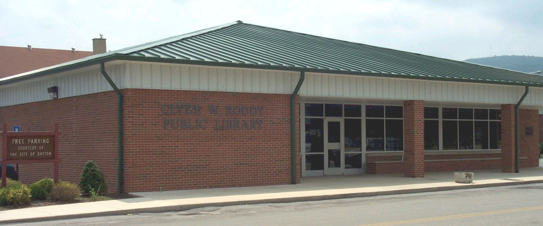 Clyde W. Roddy Public Library