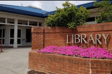 Pigeon Forge Public Library